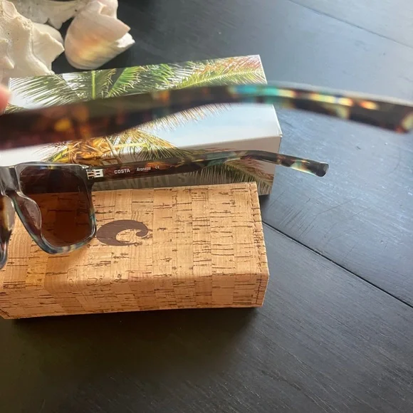 Costa Tortoise Sunglasses - Picture 4 of 7